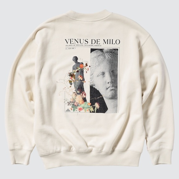 [SOLD] Uniqlo Louvre museum sweater cream - Picture 2 of 5